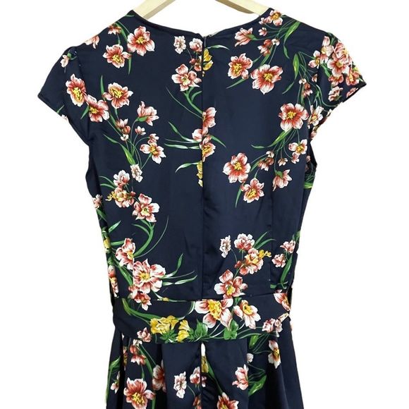 Boohoo Cap Sleeve Tie Waist Floral Hi-Lo Dress Navy Size 4 NWT - Picture 8 of 15